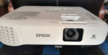  Epson EB-X400 1024x768 HDMI 3300Lm 15.000:1