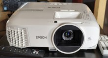 �������� Epson EH-TW5700 2700Lm 2HDMI/MHL WiFi/BT/AndroidTV