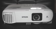 Epson PowerLite 980W 3LCD, 3800 Lm, 1280x800, 2HDMI/MHL+VGA+USB, Lan/WiFi(.)