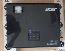   Acer P1500